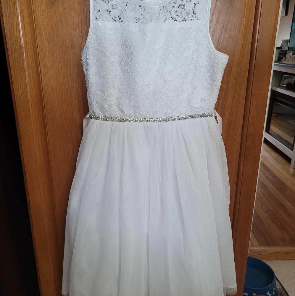 Rare Editions Girls size 8 white dress